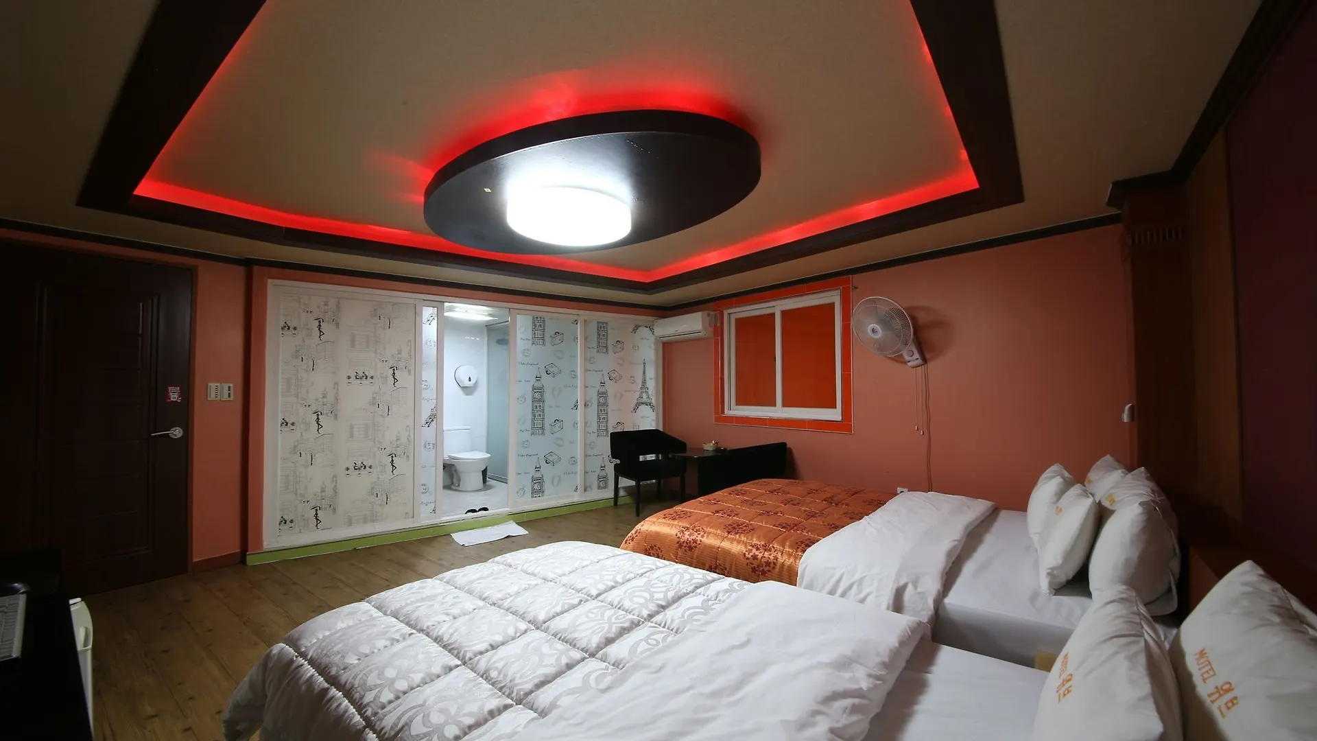 We'Ve Motel Busan 2*,  South Korea